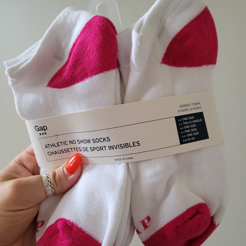 NEW SOCKS